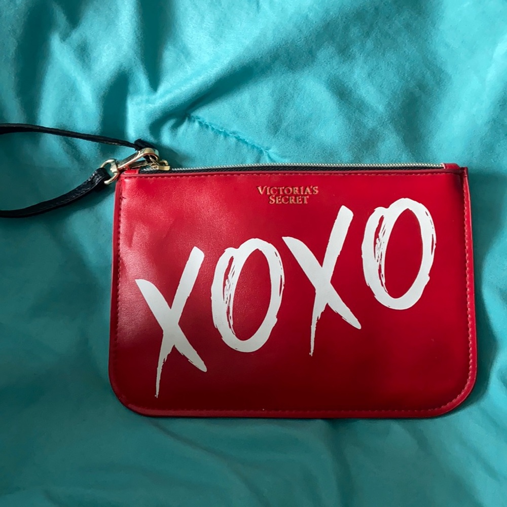 Free bag with any purchase !!! Red Wristband